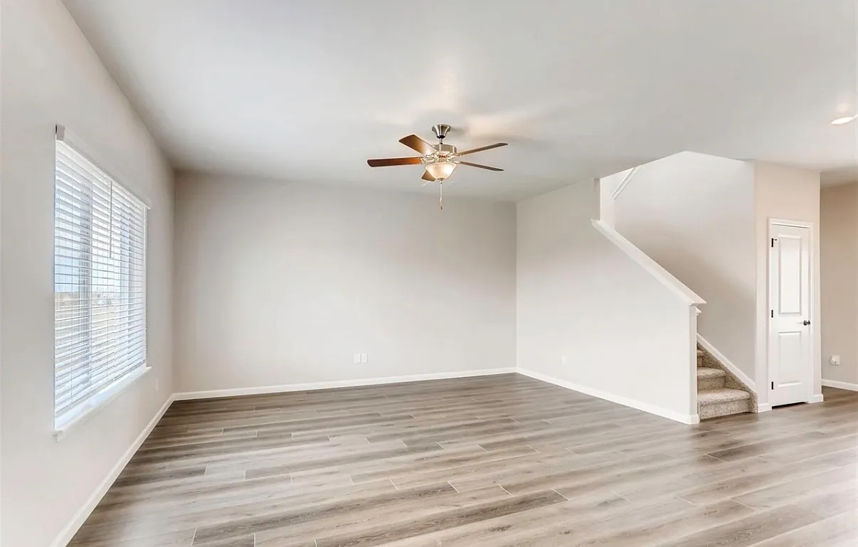 3 bed, 1751 sqft, $2,800 — Photo 2