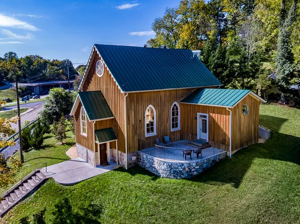 711 Stono Ln, Lexington, VA 24450