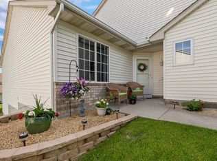 6914 Benton Way, Inver Grove Heights, MN 55076