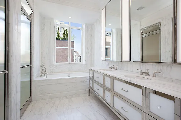 Rented by Compass | media 37