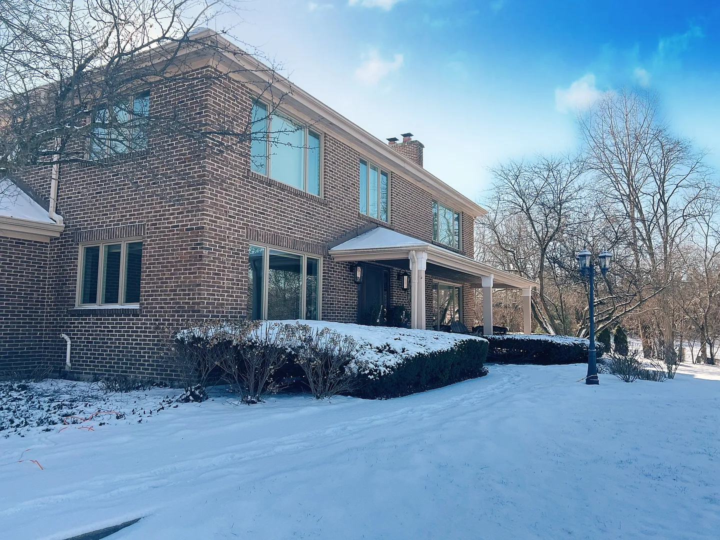 2331 Harrow Gate Dr photo 1