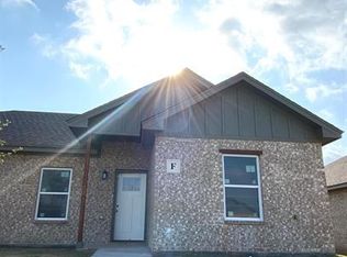 1531 W Kilpatrick St UNIT F, Cleburne, TX 76033