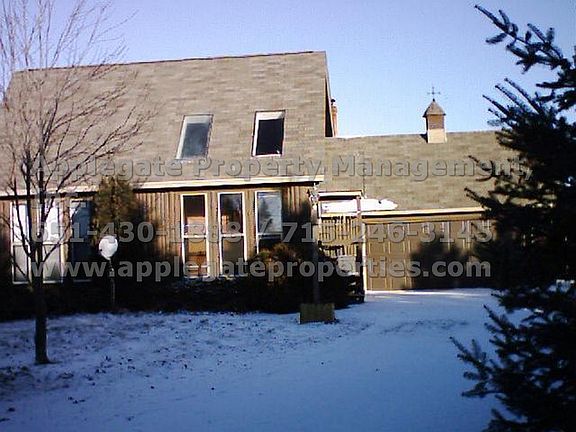 2nd image of 988 192nd Ave