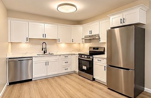 3rd image of 5303 Harding Hwy APT 1208