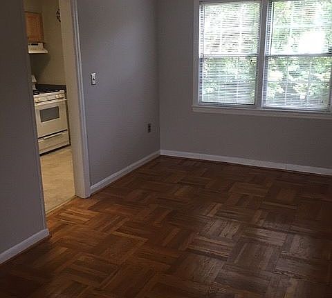 5th image of 6504 Potomac Ave Suite B2