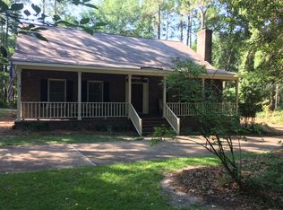 239 Horseshoe Dr, Moultrie, GA 31788