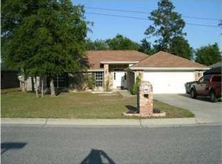 5942 Herlong Dr, Milton, FL 32570