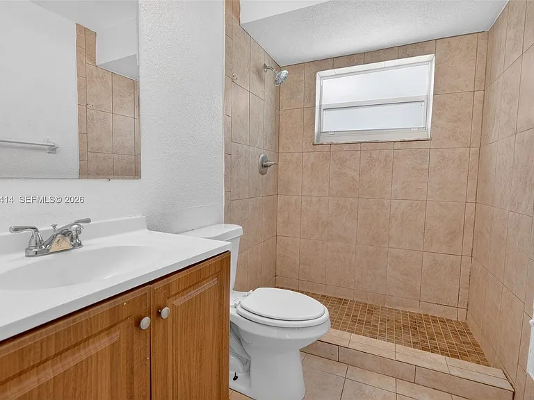 20841 SW 103rd Ct — Photo 4