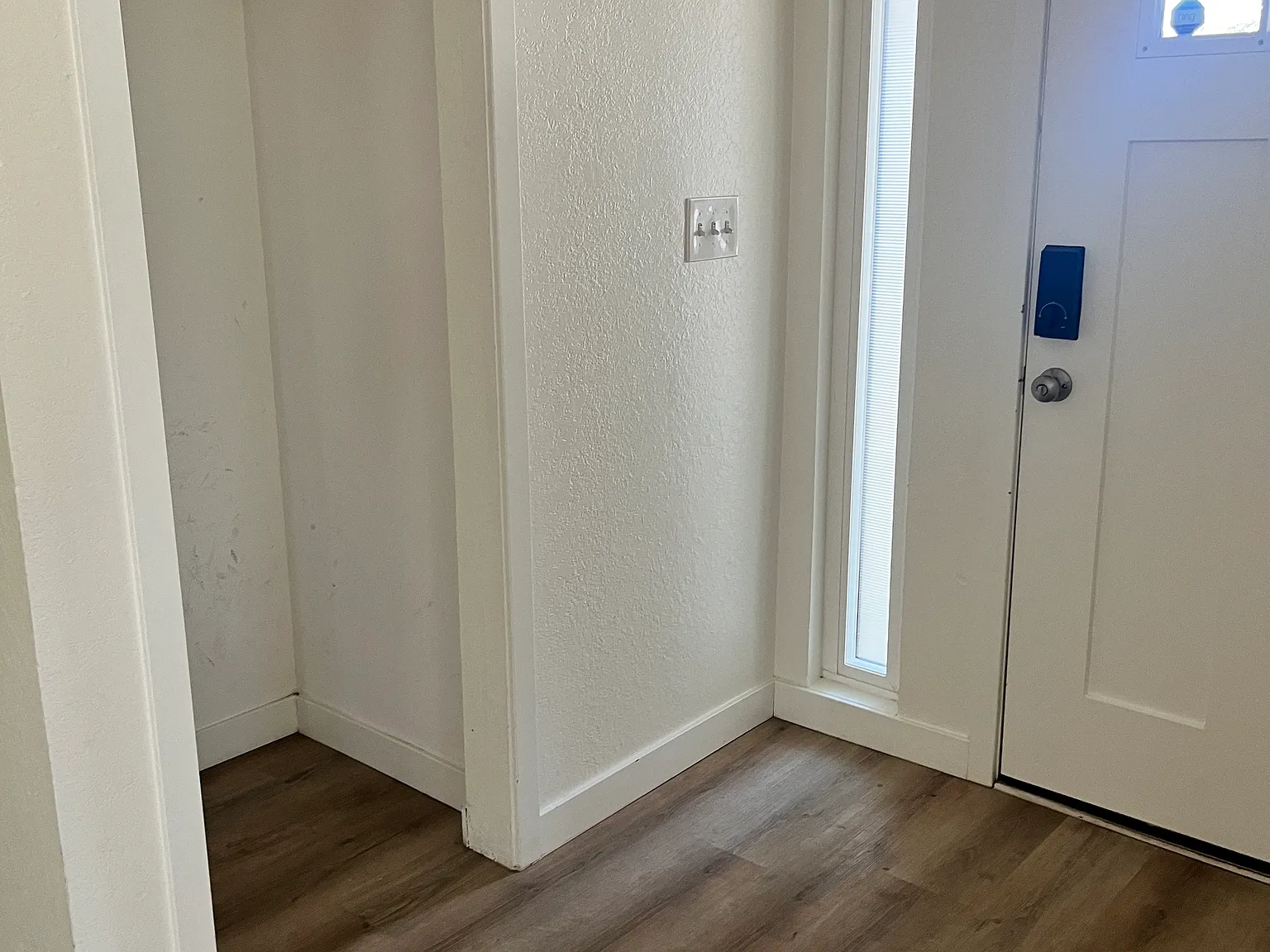 3 bed, 1126 sqft, $2,200 — Photo 4