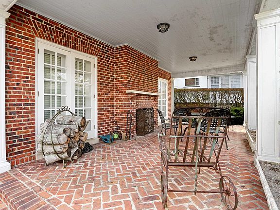 3rd image of 5904 Ventnor Ave