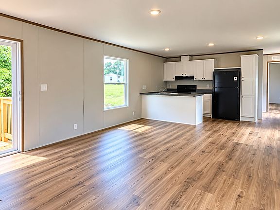 4th image of 3209 Ino Dr
