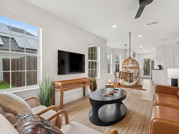 6922 Villita Avenida St, Austin, TX 78741
