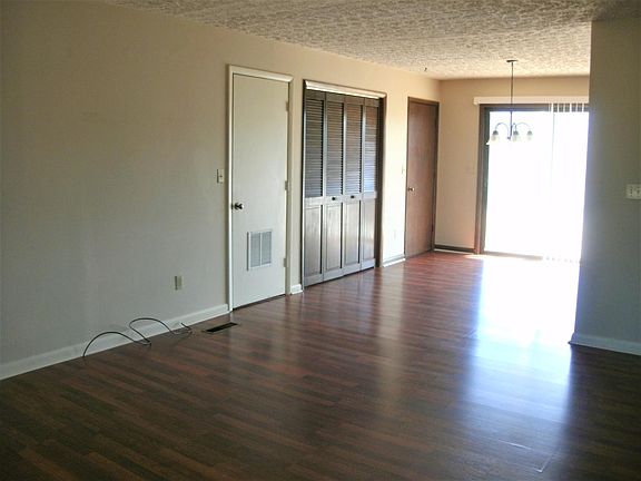 4th image of 16289 Flamingo Dr APT 1