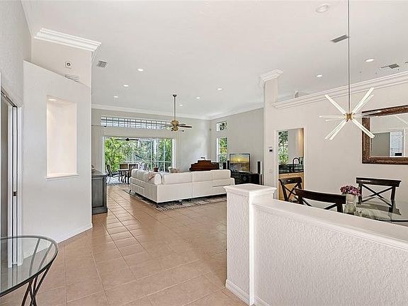 3rd image of 7318 Windemere Ln
