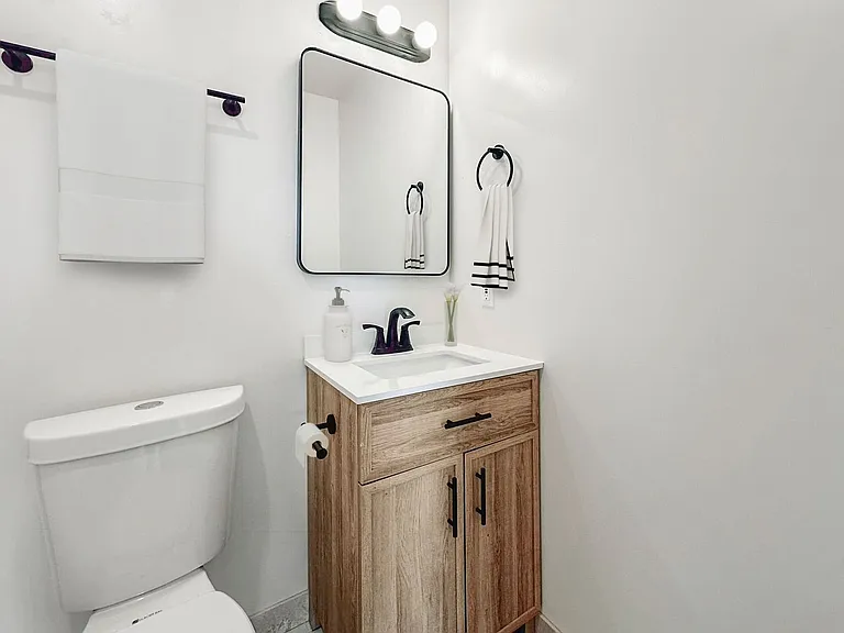 6442 La Paloma St — Photo 6