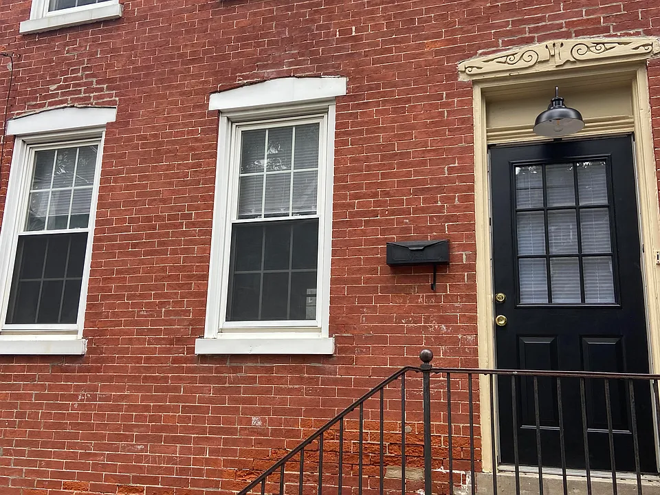 124 S Arch St