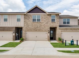 461 Mbs Way, Pilot Pt, TX 76258