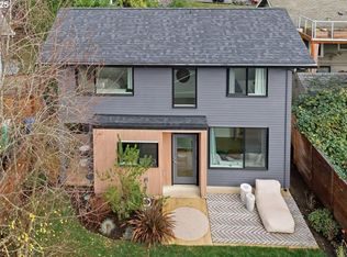 3590 SW Patton Rd #C, Portland, OR 97221