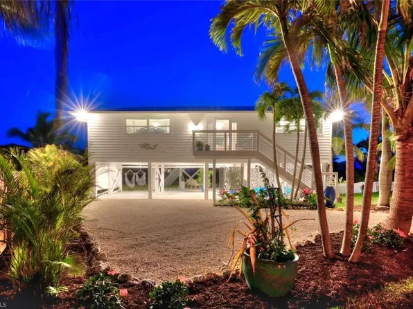 6099 Henderson Rd, Sanibel, FL 33957