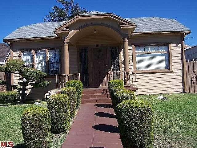 2nd image of 4244 Arlington Ave