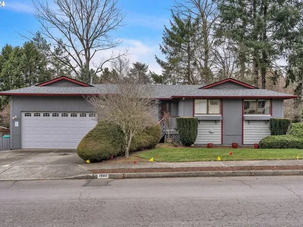 1980 SE Paloma Dr, Gresham, OR 97080