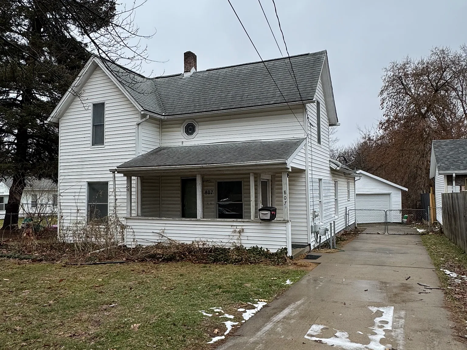 3 bed, 1542 sqft, $1,200 — Photo 1