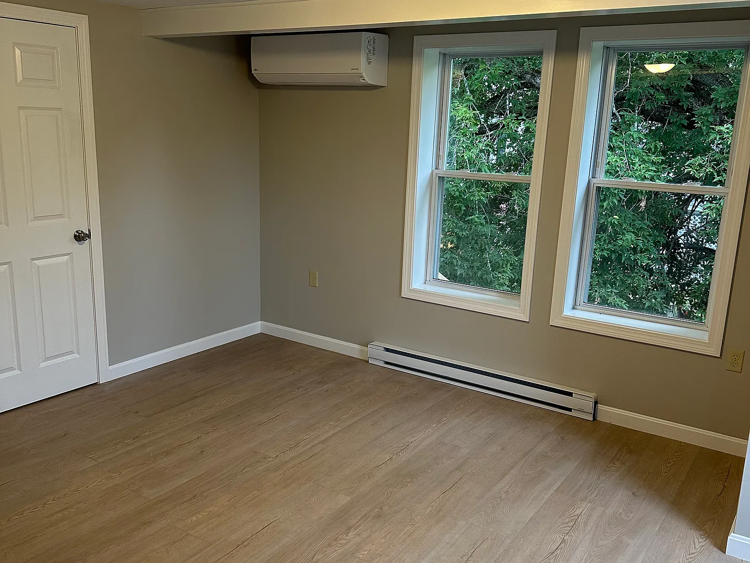 1 bed, 480 sqft, $1,100 — Photo 3