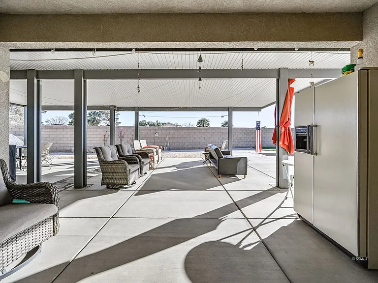 1129 Via Flore Way — Photo 38