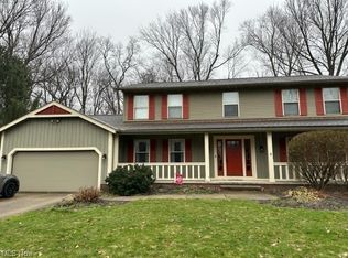 9138 Hidden Glen Dr, Mentor, OH