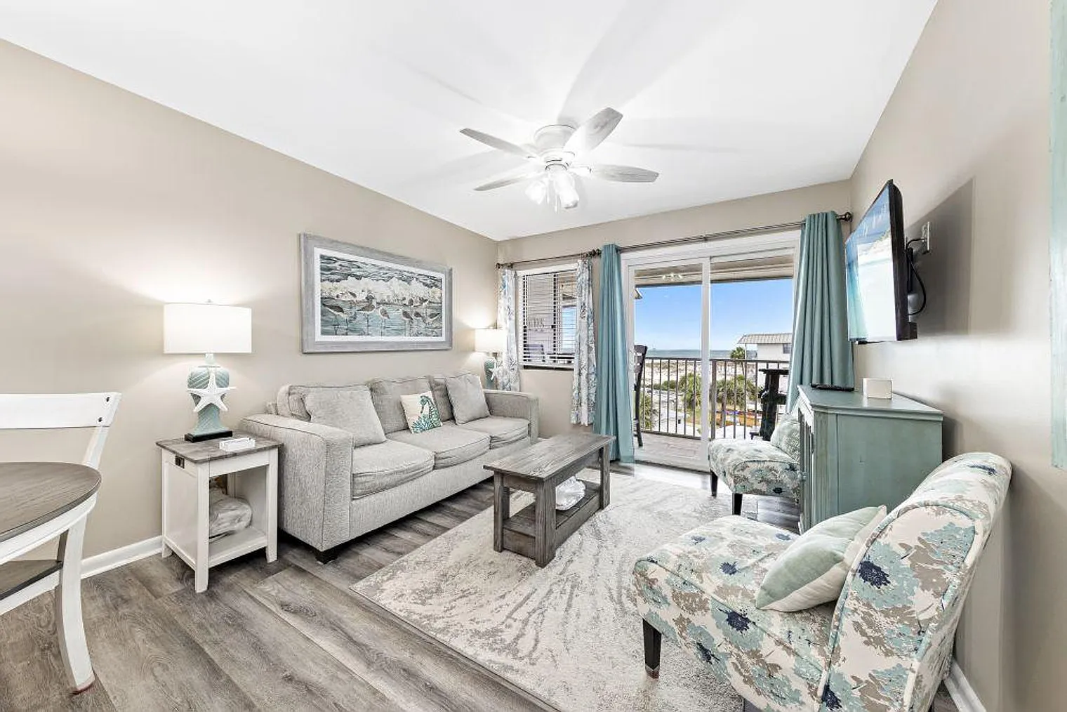2 bed, 2.0 bath, 796 sqft, $3,409 — Photo 1