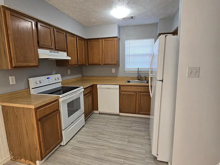 6062 Red Squirrel Pl — Photo 11
