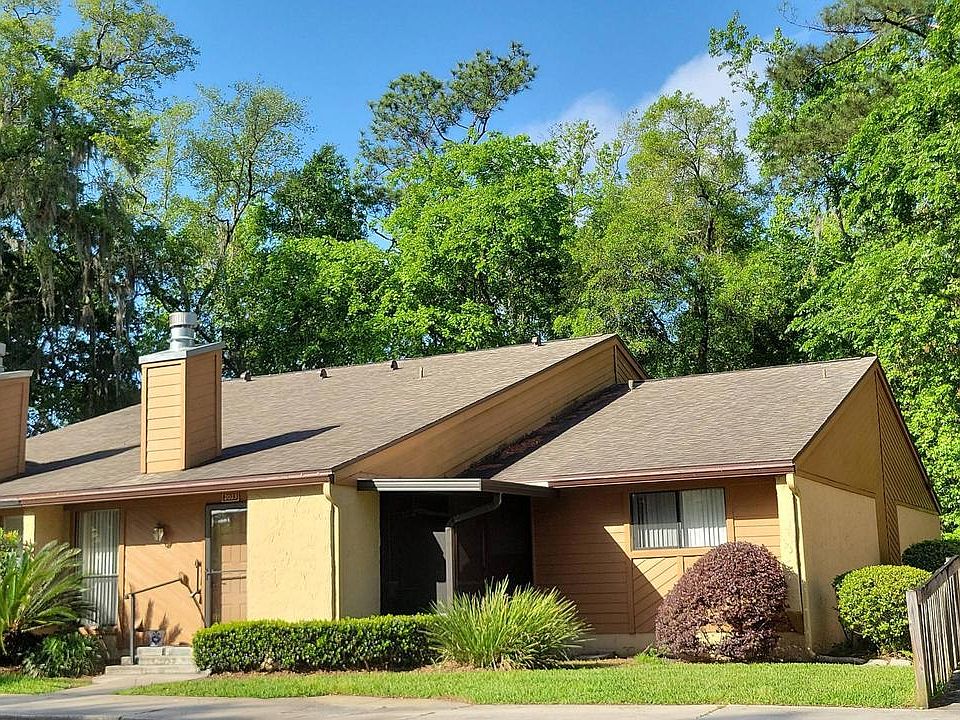 2nd image of 85 Debarry Ave