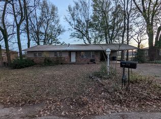 311 Carr Ct, Harrison, AR 72601