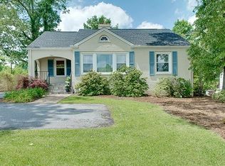 104 Andrews St, Greenville, SC 29601