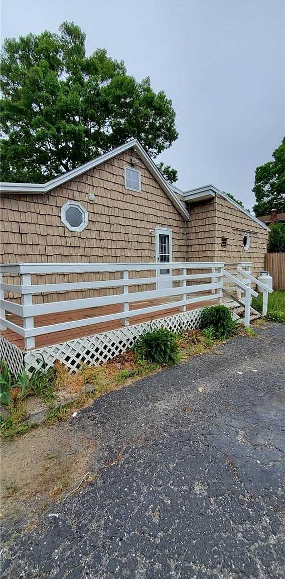 111 Alder Dr, Mastic Beach, NY 11951 Zillow