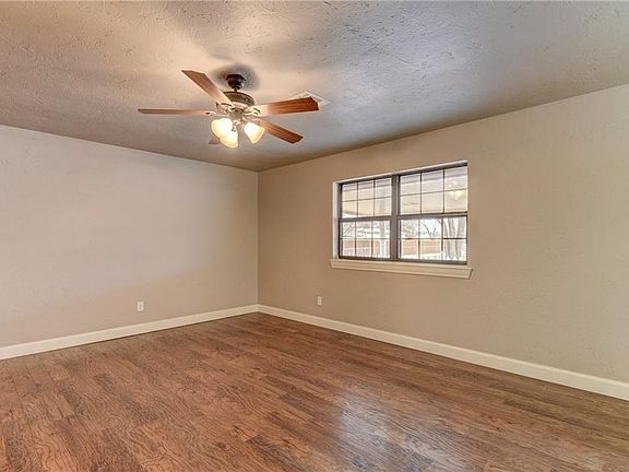 4th image of 517 Cass Ave
