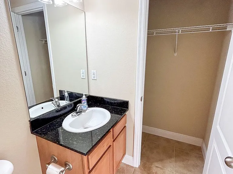 2942 SW 35th Pl #32 — Photo 12