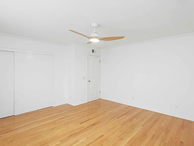 2025 E Balboa Blvd — Photo 24