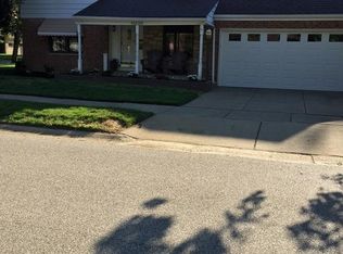 19595 Henry Rd, Fairview Park, OH 44126