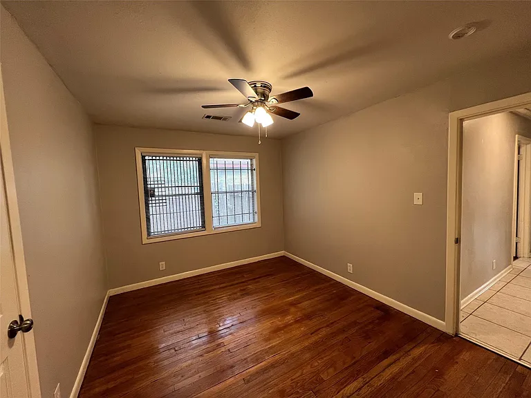 3409 Bacon St — Photo 10