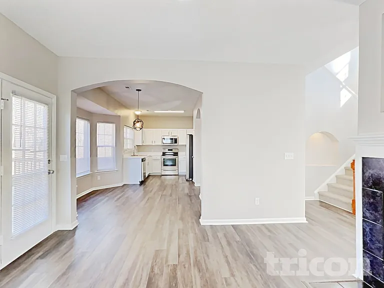 6800 Brancusi Ct — Photo 4