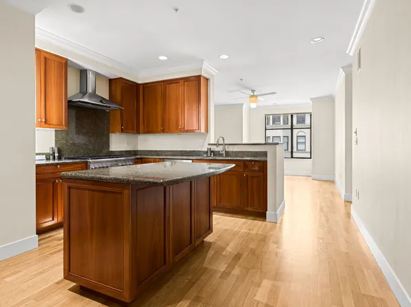 1081 Pine St Unit 301, San Francisco, CA 94109