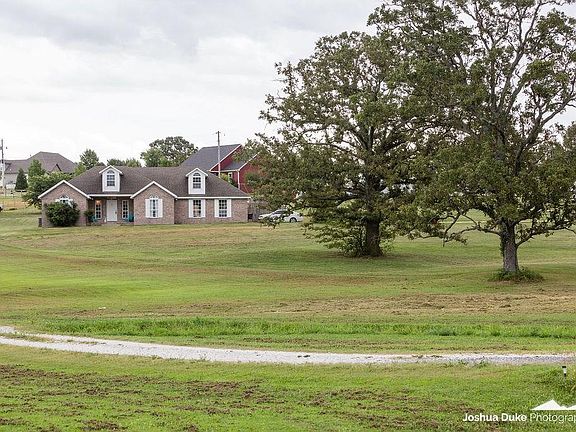 3rd image of 13919 Westwood Hills Rd