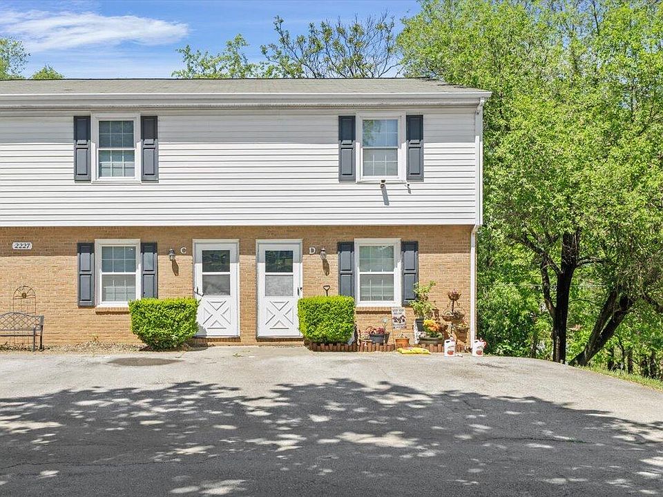 1st image of 2227 Bailey Ave #C
