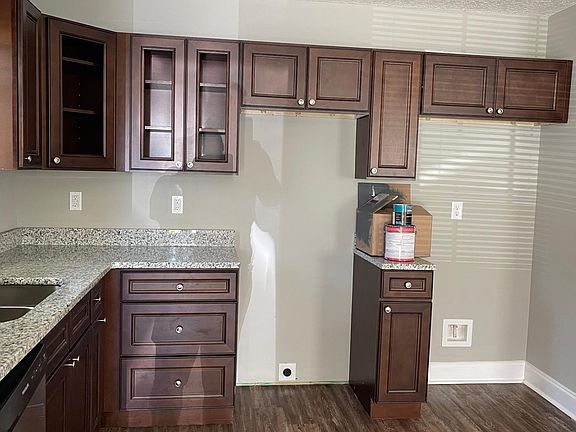 2nd image of 6715 Golfview St #2