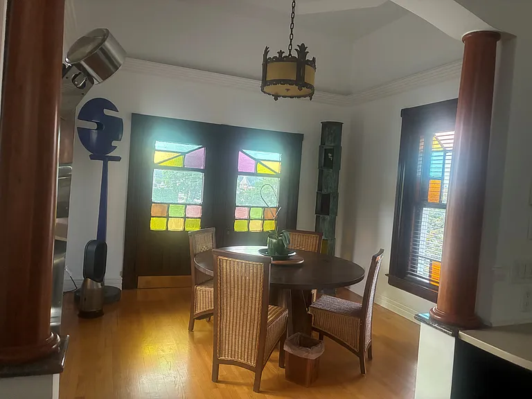 75-77 Woodlawn Ave #1 — Photo 1