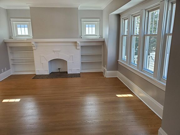 2nd image of 3910 N Maryland Ave