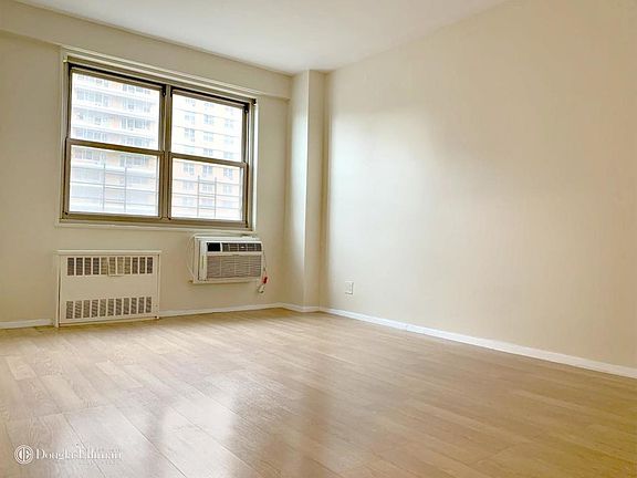 5th image of 440 Neptune Ave APT 7G