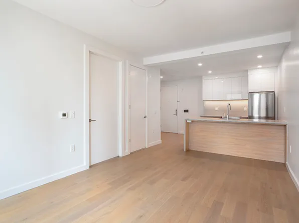 99 Fleet Place image 2 of 38