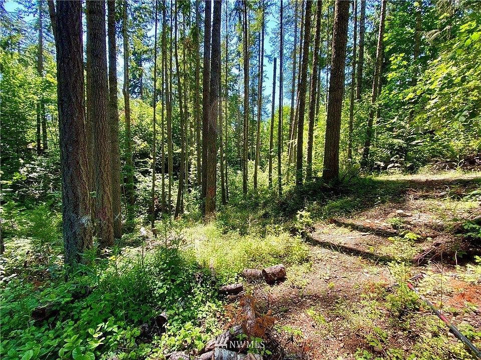 1st image of 22721 Laceywood Ct SE